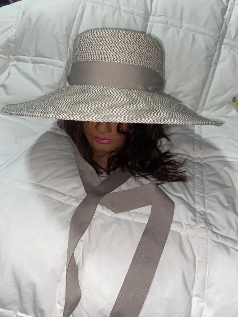 RARE Like new Eric Javits Artista Straw Hat - white taupe - Picture 2 of 15